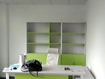 北京办公桌椅采购指南 厂家直销、全新与二手市场全解析